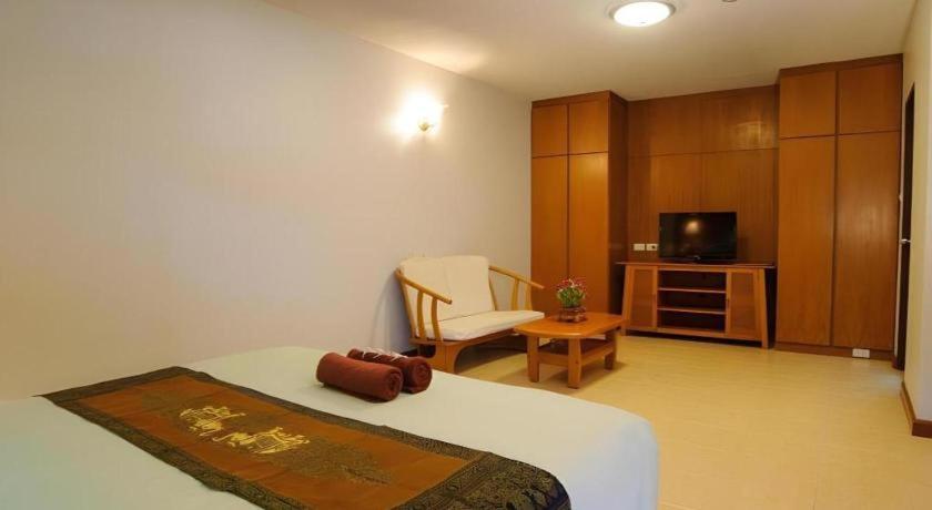 פאטאיה Diamond City Place Hotel מראה חיצוני תמונה