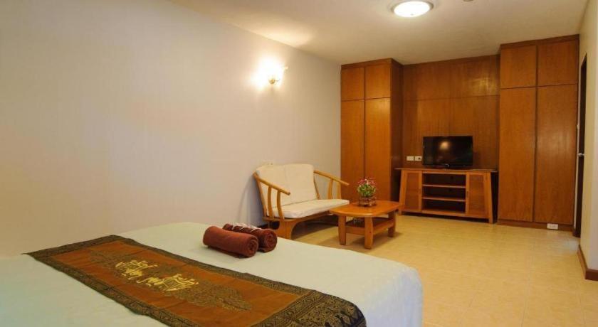 פאטאיה Diamond City Place Hotel מראה חיצוני תמונה
