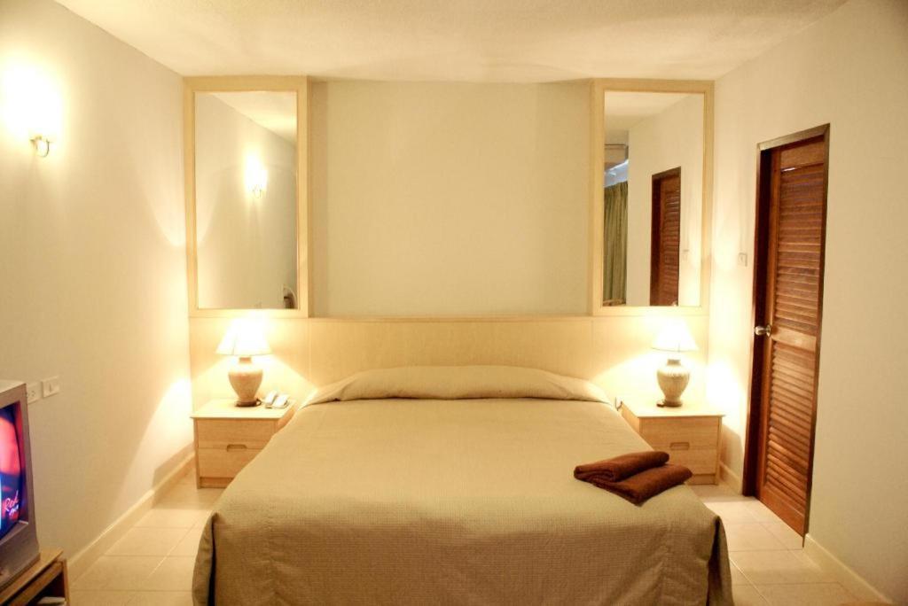 פאטאיה Diamond City Place Hotel מראה חיצוני תמונה