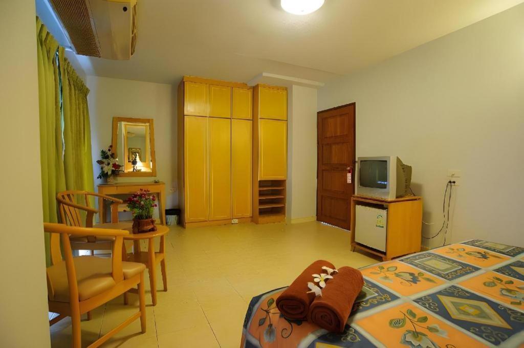 פאטאיה Diamond City Place Hotel מראה חיצוני תמונה