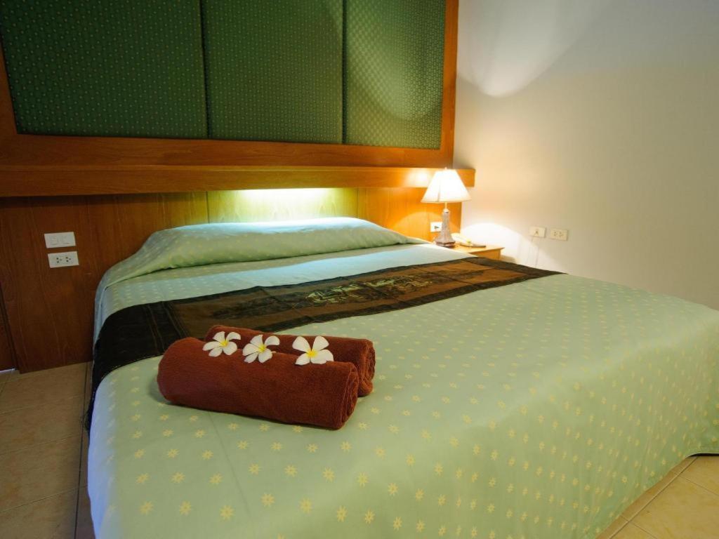 פאטאיה Diamond City Place Hotel מראה חיצוני תמונה