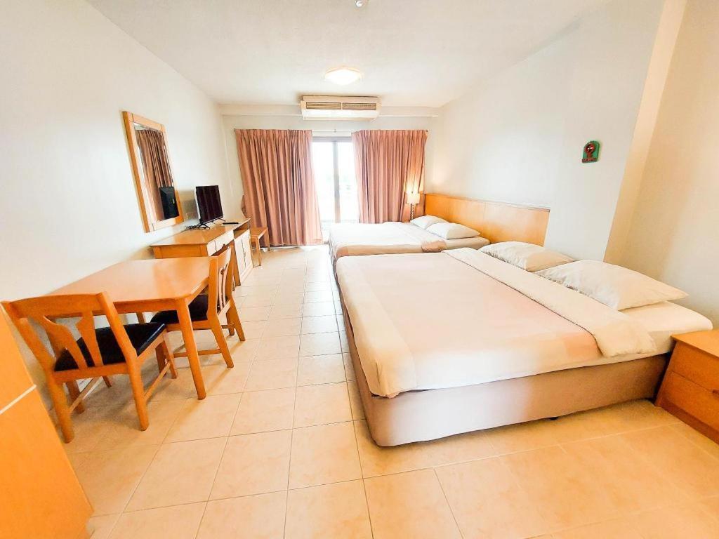 פאטאיה Diamond City Place Hotel מראה חיצוני תמונה